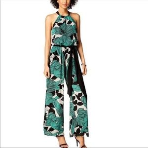 Nine West romper/pantsuit size 18